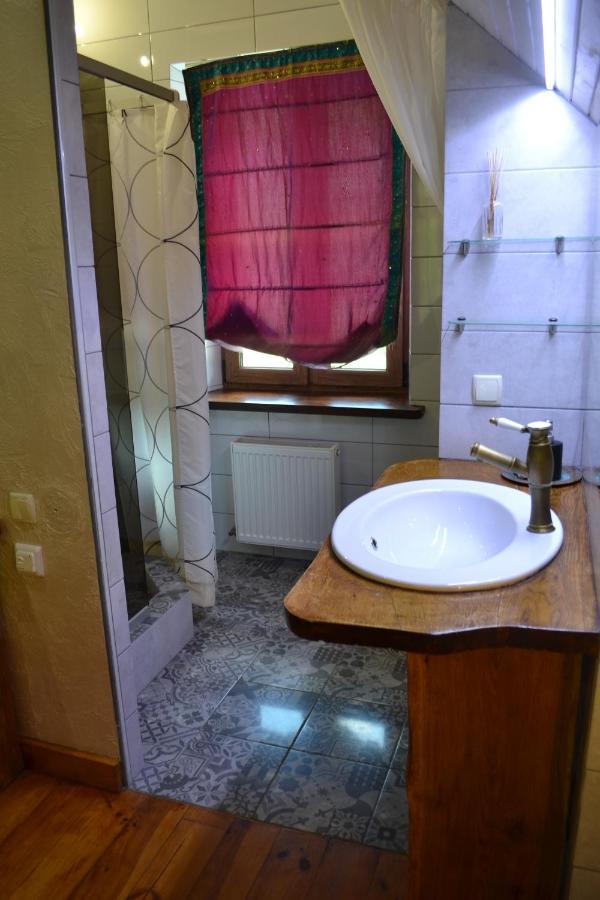 Romantic Guest House Kam'janec'-Podil's'kyj Esterno foto