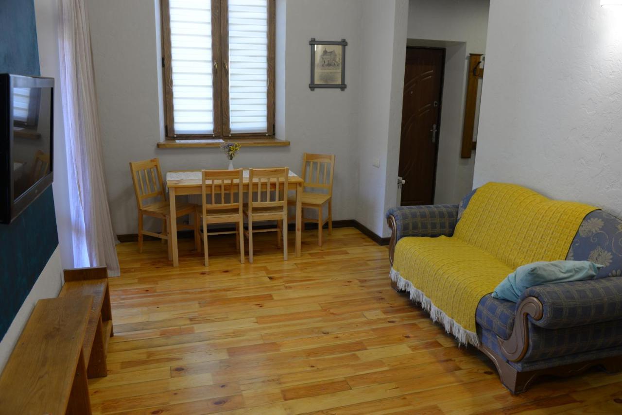 Romantic Guest House Kam'janec'-Podil's'kyj Esterno foto